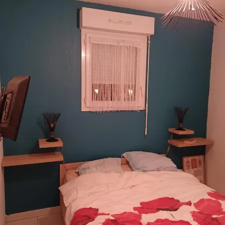T2 Cabine Les Maures 200m Apartment